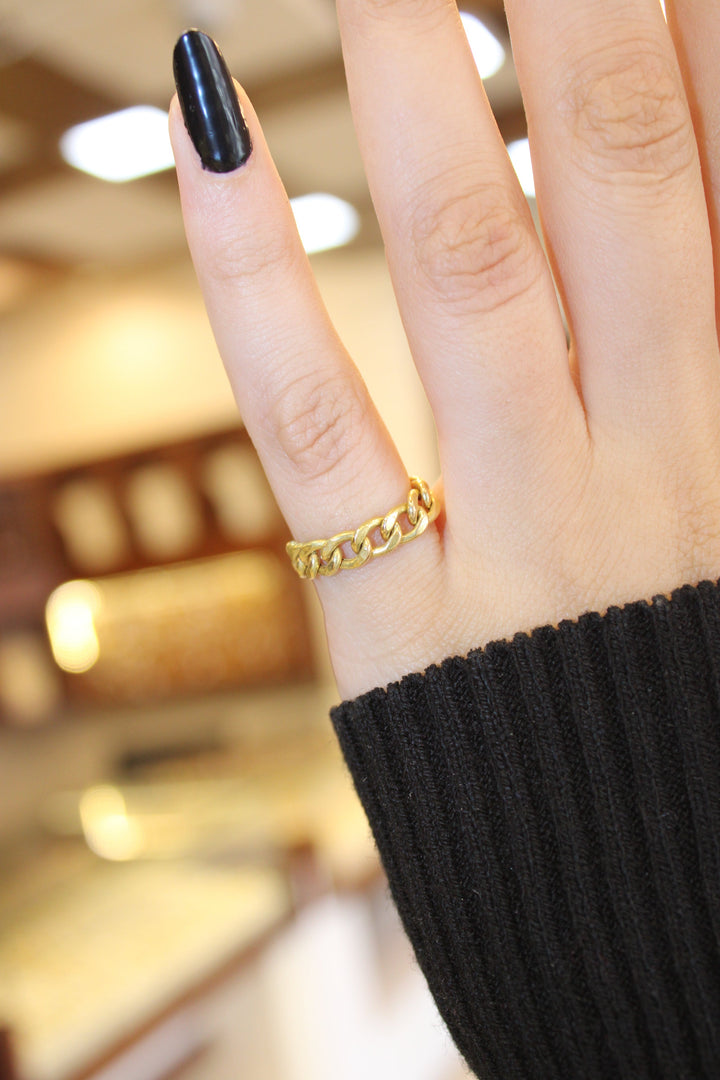 18K Gold Chain Ring by Saeed Jewelry - Image 1