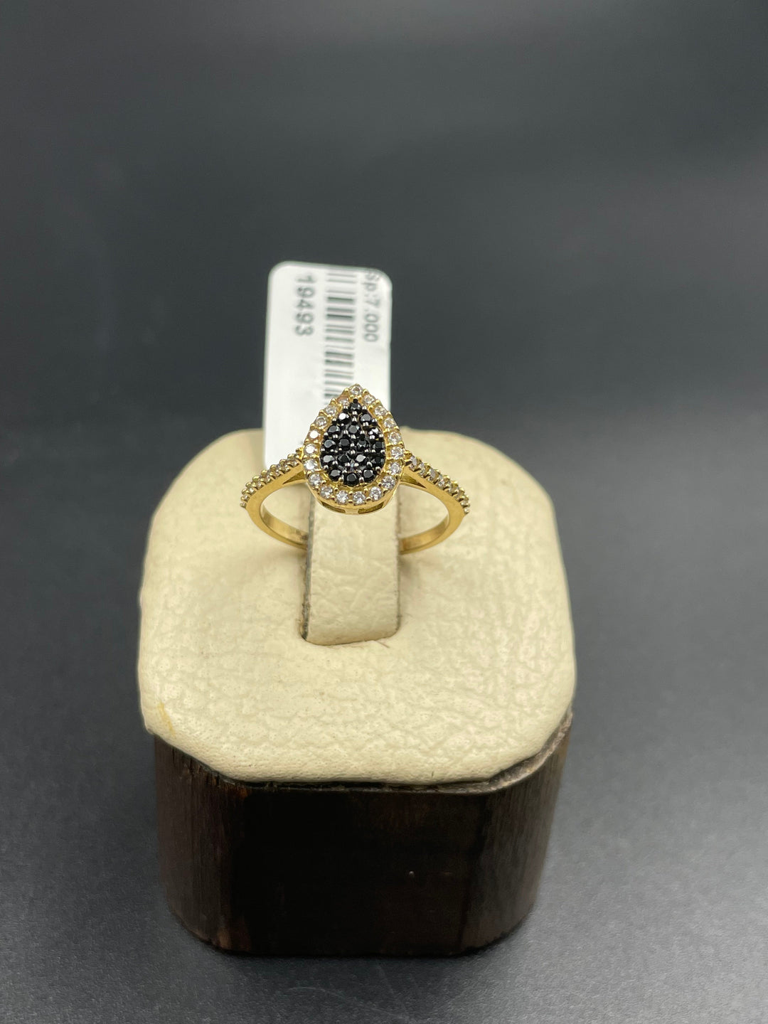 18K Gold Zirconia Ring by Saeed Jewelry - Image 2