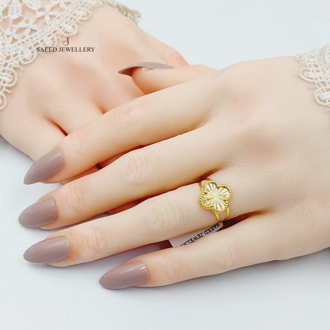 18K Gold Clover Ring by Saeed Jewelry - Image 4