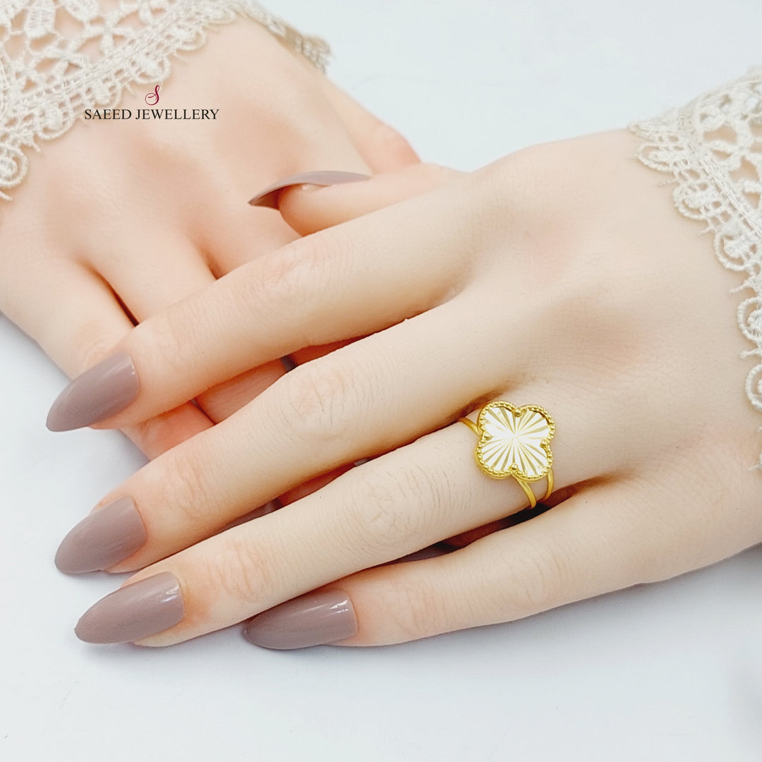 18K Gold Clover Ring by Saeed Jewelry - Image 4