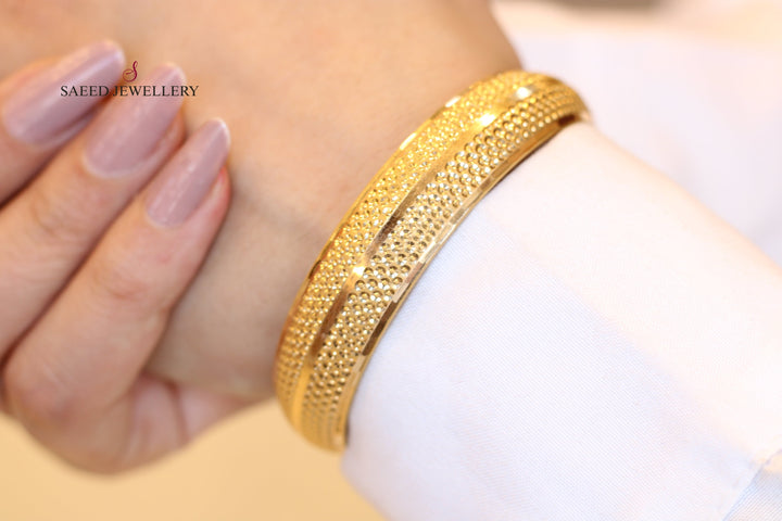 21K Gold Bold Bangle by Saeed Jewelry - Image 3