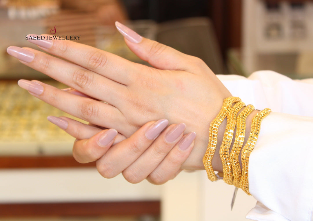 21K Gold Emirati Bangle by Saeed Jewelry - Image 1