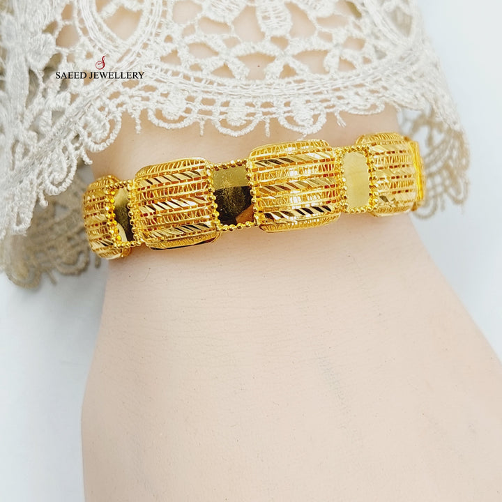 21K Gold Deluxe Kuwaiti Bracelet by Saeed Jewelry - Image 4