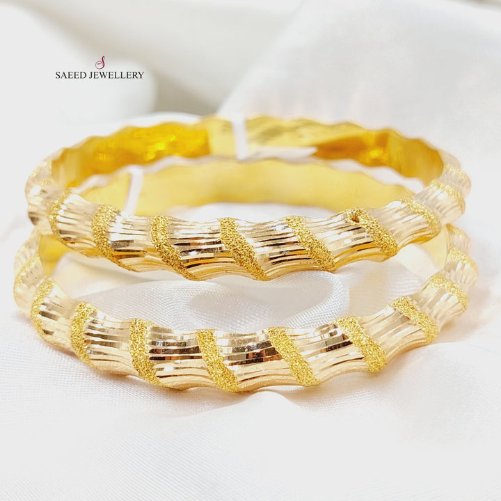 21K Gold Waves Bangle by Saeed Jewelry - Image 3