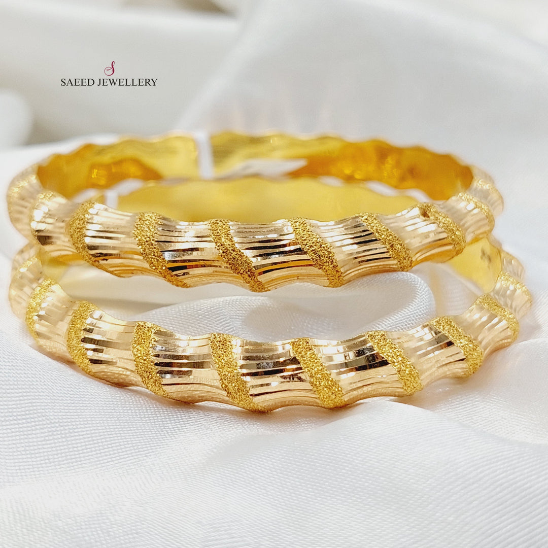 21K Gold Waves Bangle by Saeed Jewelry - Image 5