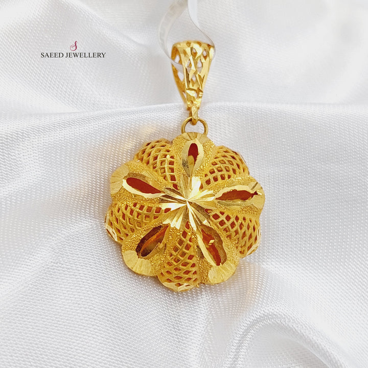 21K Gold Kuwaiti Pendant by Saeed Jewelry - Image 3