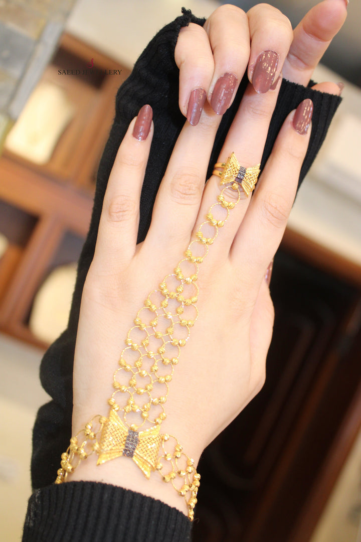 21K Gold Turkish Hand Bracelet by Saeed Jewelry - Image 9