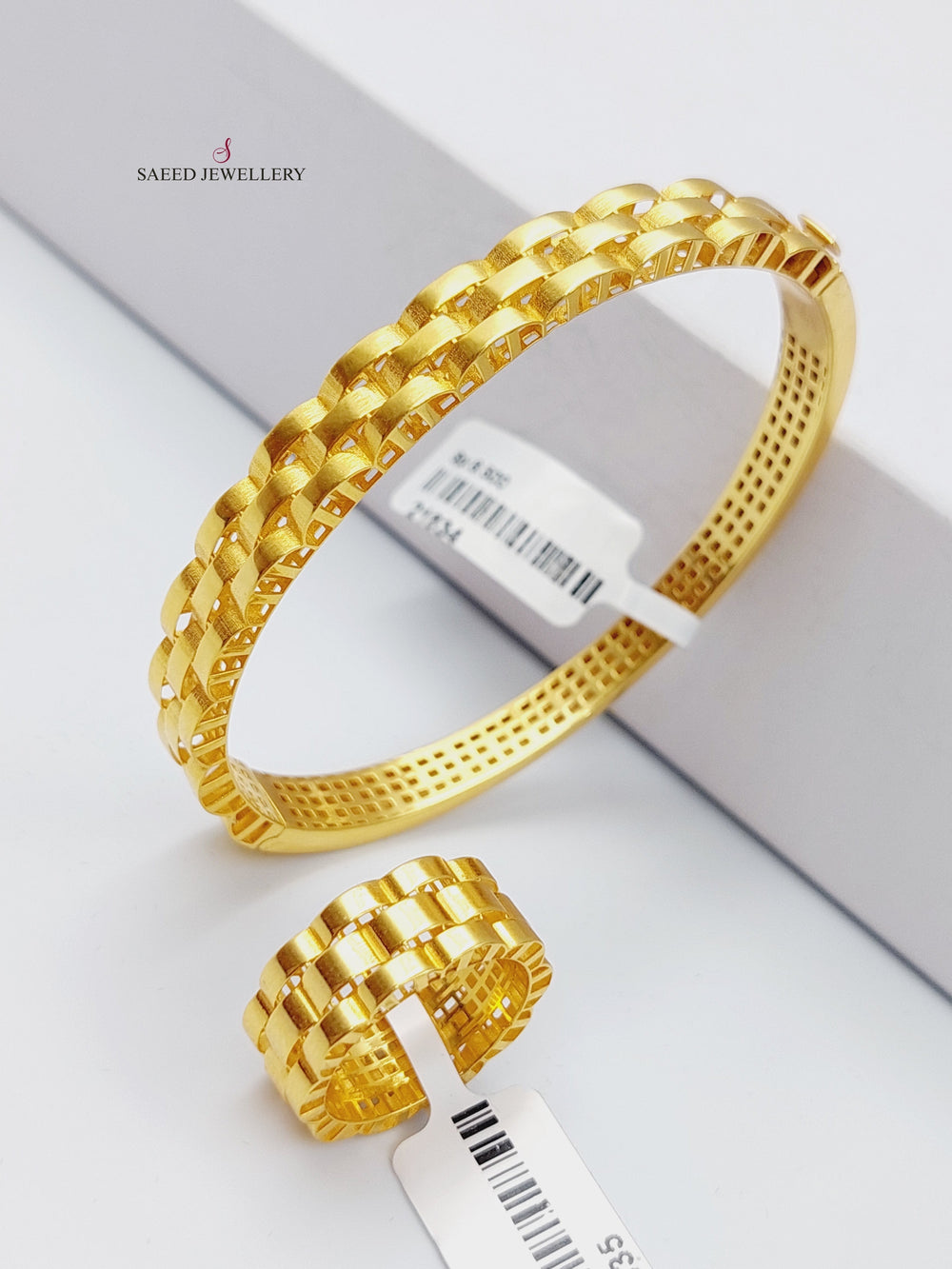 21K Gold Waves Ring by Saeed Jewelry - Image 2