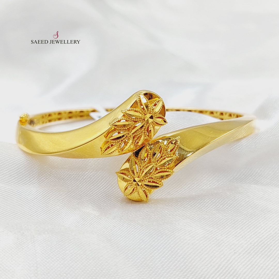 21K Gold Deluxe Leaf Bangle Bracelet by Saeed Jewelry - Image 1