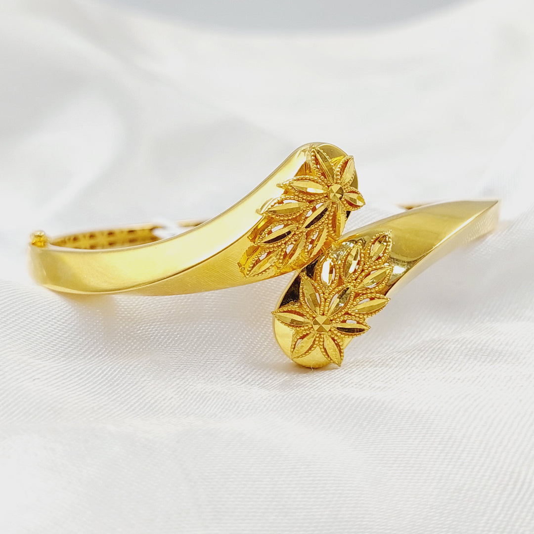 21K Gold Deluxe Leaf Bangle Bracelet by Saeed Jewelry - Image 3