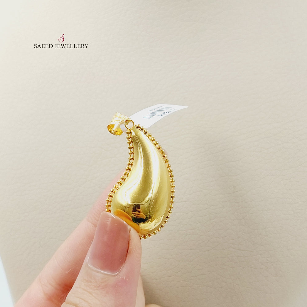 21K Gold Deluxe Almond Pendant by Saeed Jewelry - Image 2