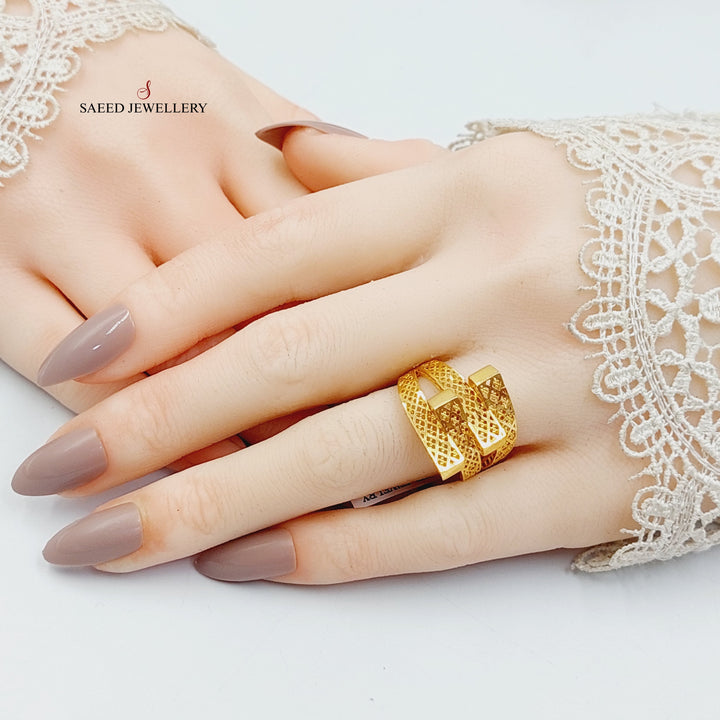 21K Gold Pyramid Engraved Ring by Saeed Jewelry - Image 5