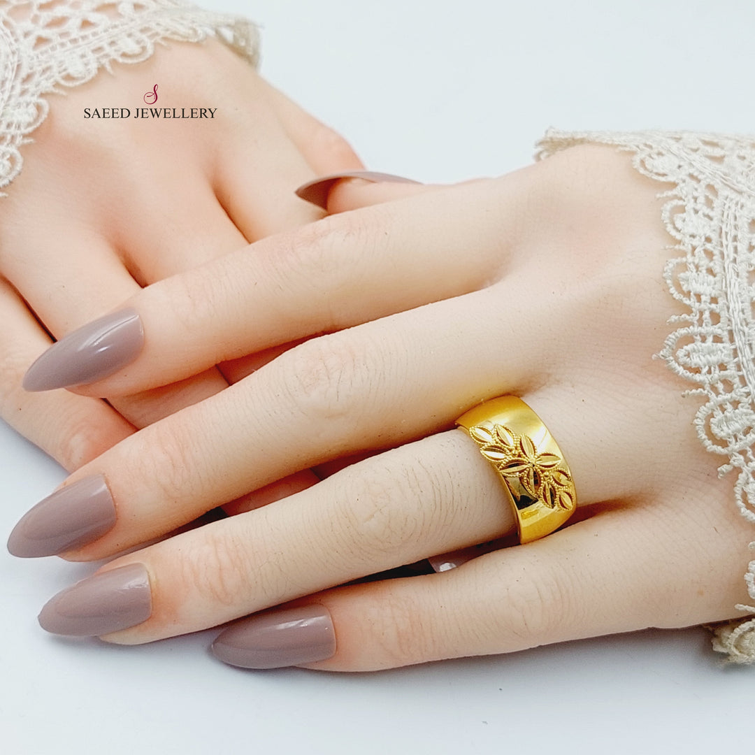 21K Gold Deluxe Leaf Ring by Saeed Jewelry - Image 4