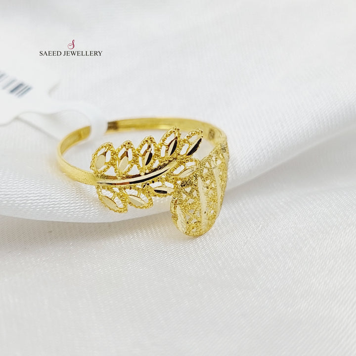 18K Gold Engraved Light Ring by Saeed Jewelry - Image 3