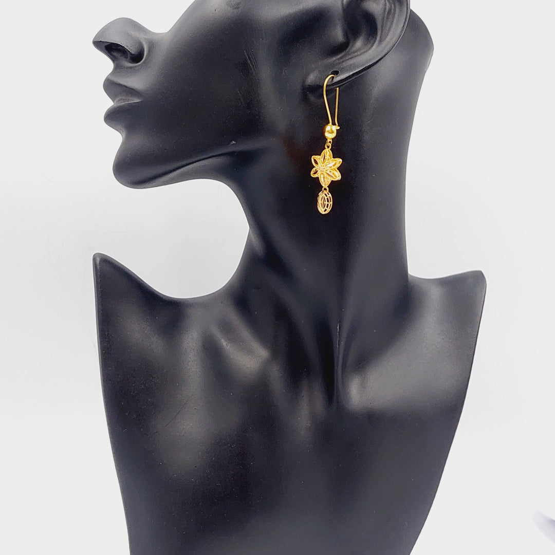 21K Gold Kuwaiti Earrings by Saeed Jewelry - Image 4