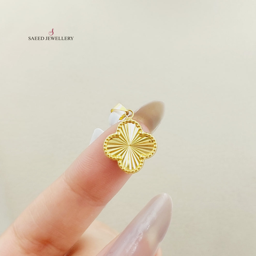 18K Gold Clover Pendant by Saeed Jewelry - Image 2