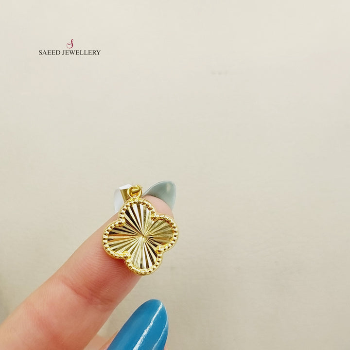 18K Gold Clover Pendant by Saeed Jewelry - Image 4